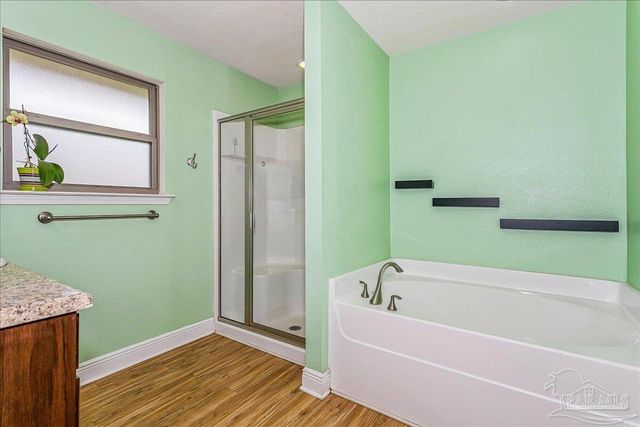 897 Jacobs Way, Cantonment, FL 32533