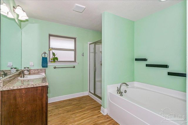 897 Jacobs Way, Cantonment, FL 32533