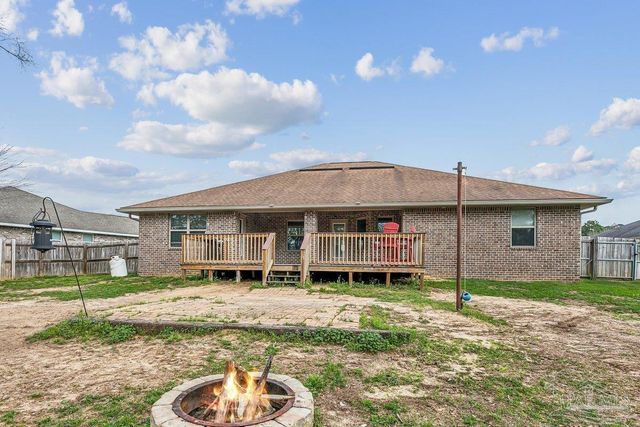 897 Jacobs Way, Cantonment, FL 32533