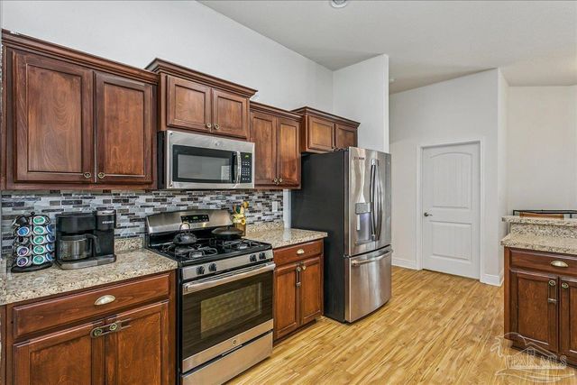 897 Jacobs Way, Cantonment, FL 32533