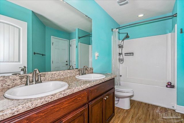 897 Jacobs Way, Cantonment, FL 32533