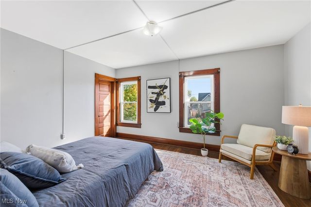 2568 W 10th Street, Cleveland, OH 44113