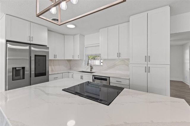 2090 75TH STREET N, St Petersburg, FL 33710
