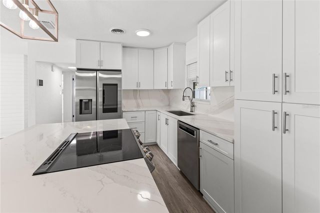2090 75TH STREET N, St Petersburg, FL 33710
