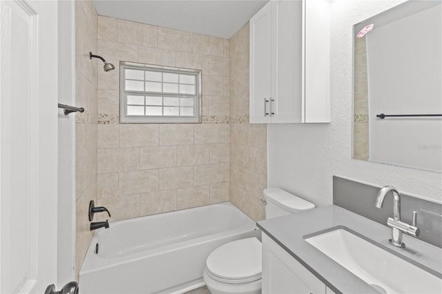 2090 75TH STREET N, St Petersburg, FL 33710