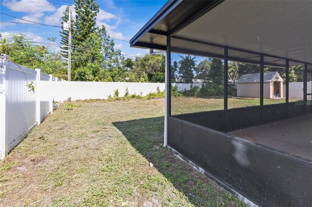 2090 75TH STREET N, St Petersburg, FL 33710