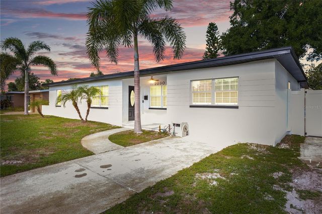 2090 75TH STREET N, St Petersburg, FL 33710