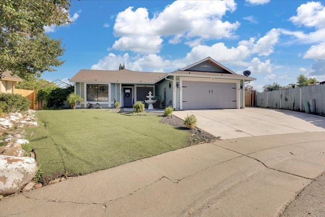 8346 Floxtree Ct, Sacramento, CA 95828