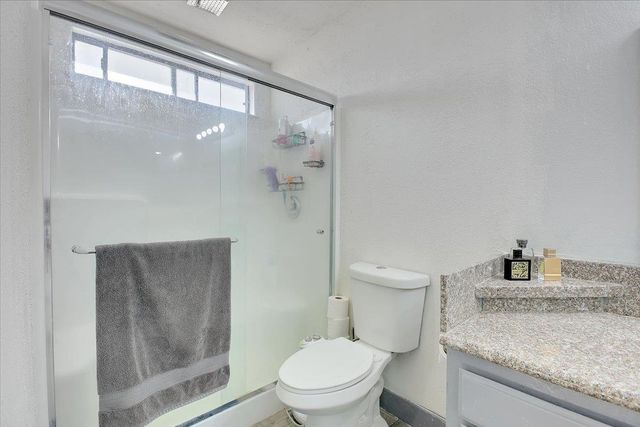 8346 Floxtree Ct, Sacramento, CA 95828