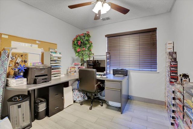 8346 Floxtree Ct, Sacramento, CA 95828