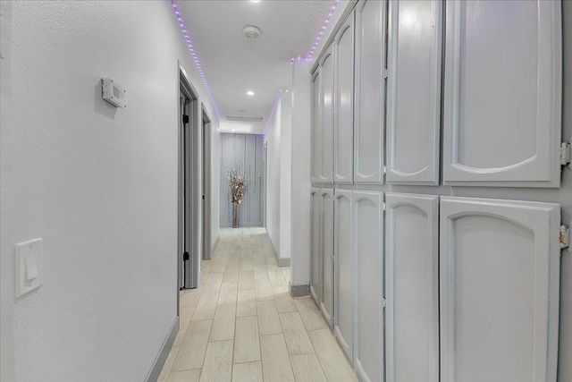 8346 Floxtree Ct, Sacramento, CA 95828