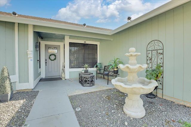 8346 Floxtree Ct, Sacramento, CA 95828