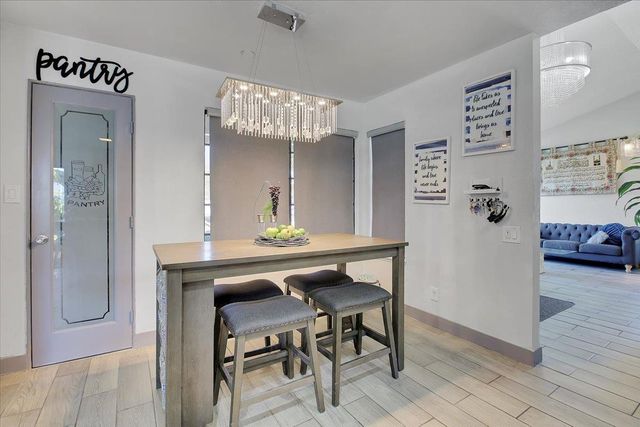 8346 Floxtree Ct, Sacramento, CA 95828