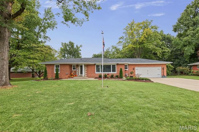 50 Will Vina Drive, Collinsville, IL 62234