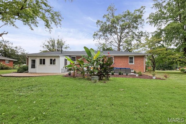 50 Will Vina Drive, Collinsville, IL 62234