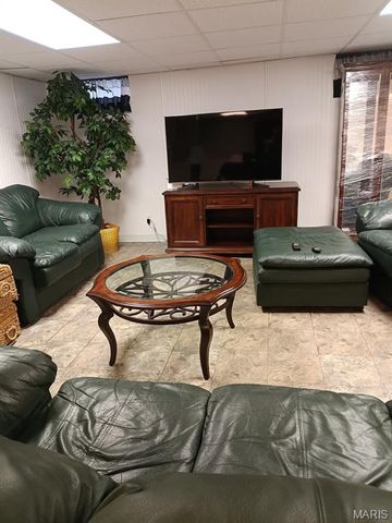 50 Will Vina Drive, Collinsville, IL 62234