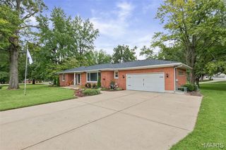 50 Will Vina Drive, Collinsville, IL 62234