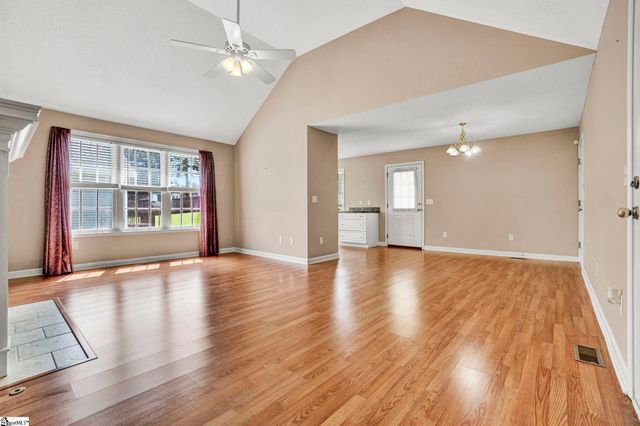101 Summercrest Court, Easley, SC 29642