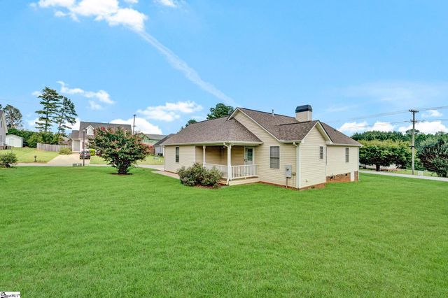 101 Summercrest Court, Easley, SC 29642