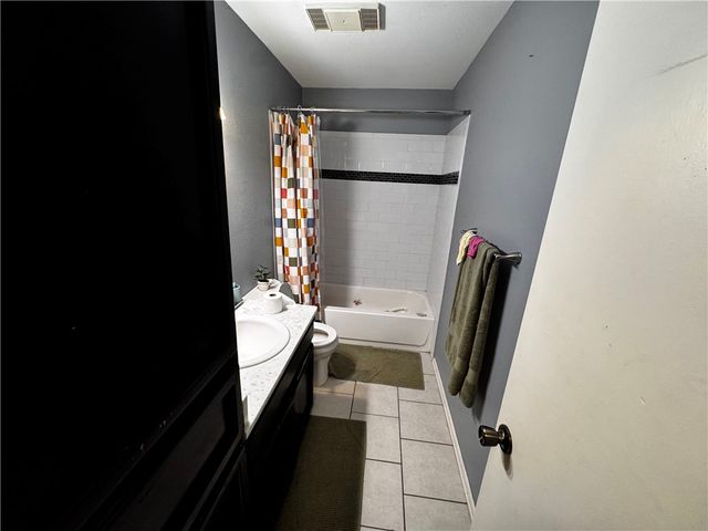 5338 Meadowgate Dr, Corpus Christi, TX 78413
