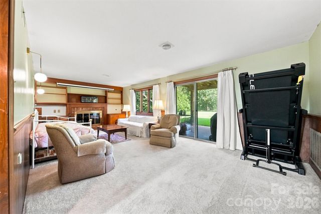 706 Springdale Road, Statesville, NC 28677