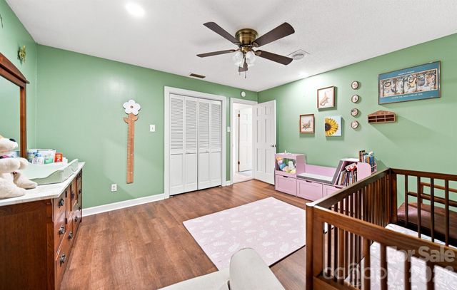 706 Springdale Road, Statesville, NC 28677