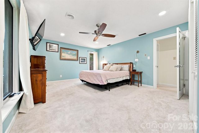 706 Springdale Road, Statesville, NC 28677