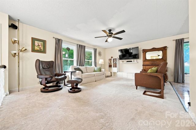 706 Springdale Road, Statesville, NC 28677