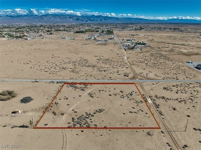 3470 South Woodchips Road, Pahrump, NV 89048