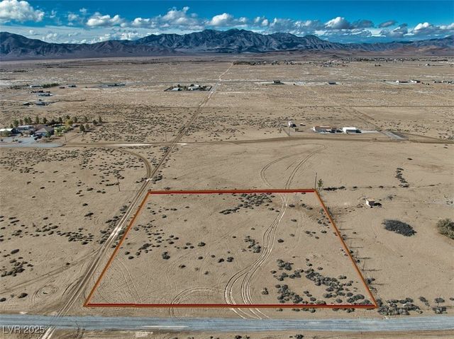 3470 South Woodchips Road, Pahrump, NV 89048