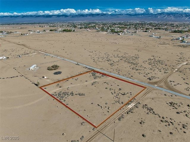 3470 South Woodchips Road, Pahrump, NV 89048