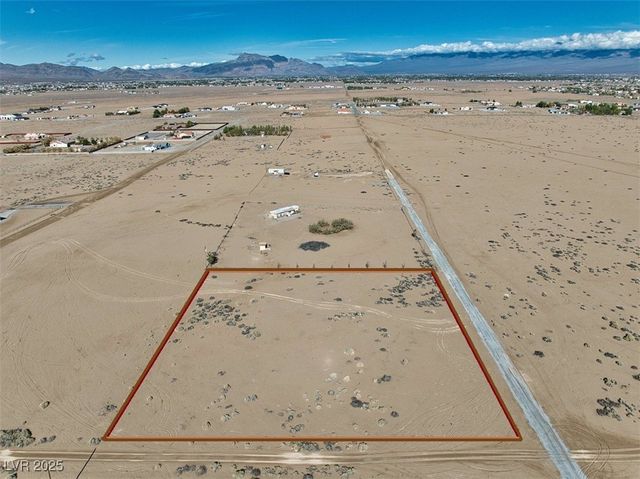 3470 South Woodchips Road, Pahrump, NV 89048