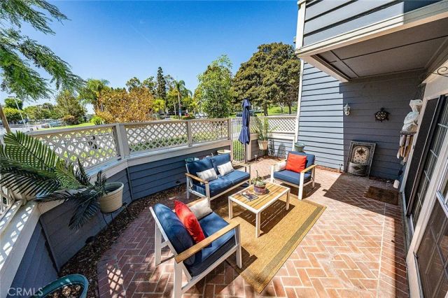 421 Burlington Court 101, Long Beach, CA 90803
