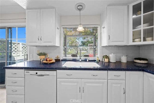 421 Burlington Court 101, Long Beach, CA 90803
