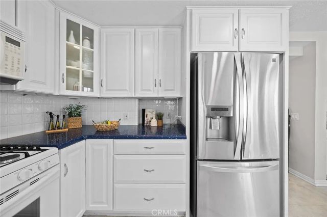 421 Burlington Court 101, Long Beach, CA 90803