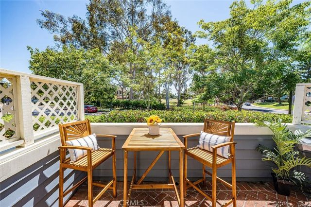 421 Burlington Court 101, Long Beach, CA 90803