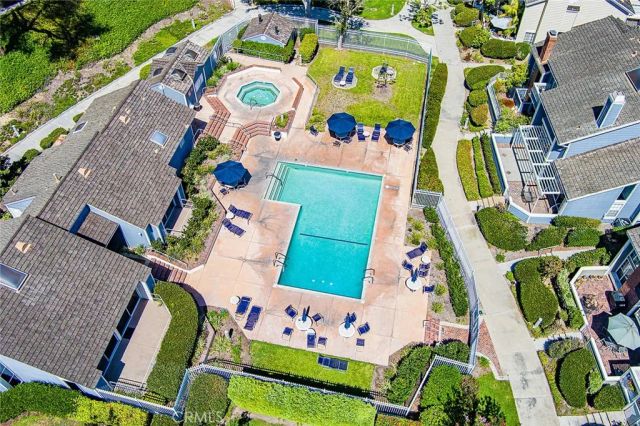 421 Burlington Court 101, Long Beach, CA 90803