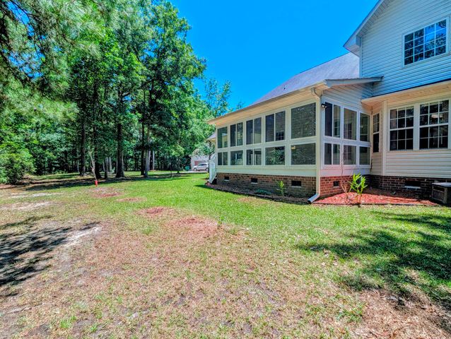 150 Haleswood Circle, Goose Creek, SC 29445