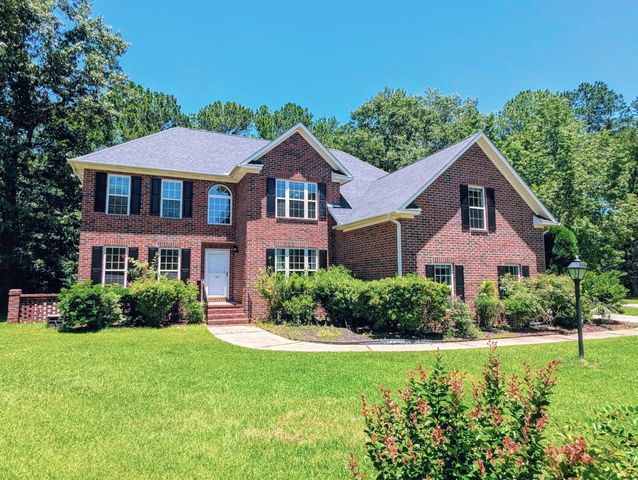 150 Haleswood Circle, Goose Creek, SC 29445