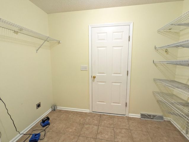 150 Haleswood Circle, Goose Creek, SC 29445
