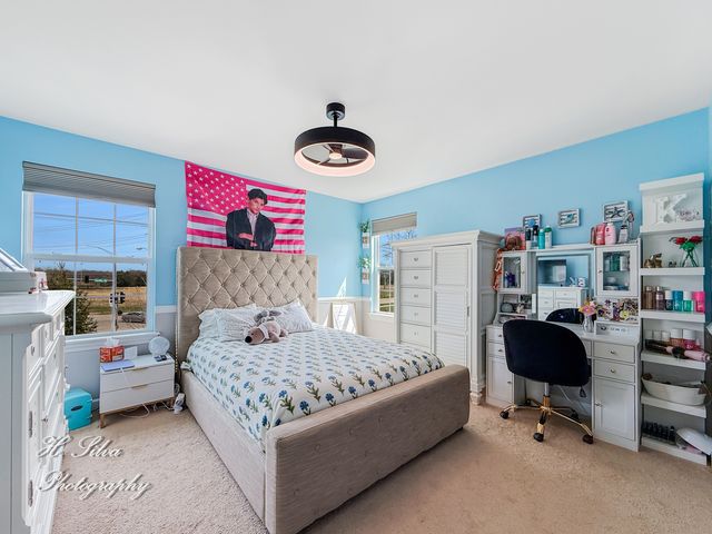 1403 Karen Drive, West Dundee, IL 60118