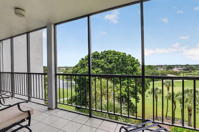 6895 Willow Wood Drive 1065, Boca Raton, FL 33434