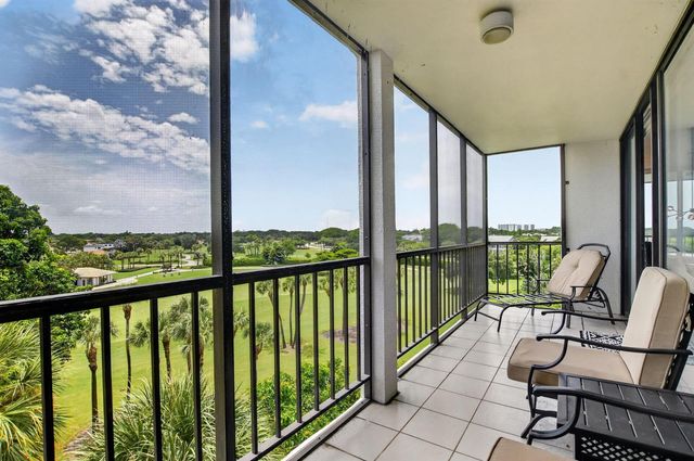 6895 Willow Wood Drive 1065, Boca Raton, FL 33434