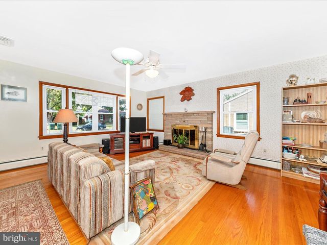 1110 MOLLER AVE, Hagerstown, MD 21740