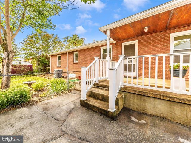 1110 MOLLER AVE, Hagerstown, MD 21740