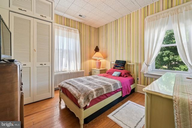 228 HEULINGS AVE, Riverside, NJ 08075
