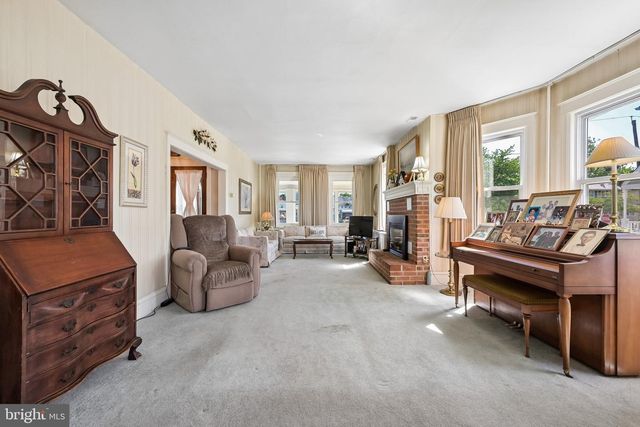 228 HEULINGS AVE, Riverside, NJ 08075