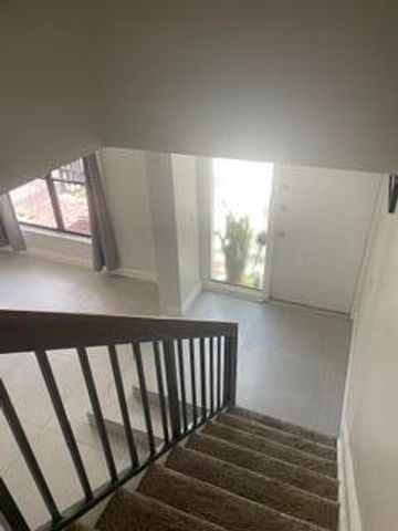 1660 W Golfview Drive, Pembroke Pines, FL 33026