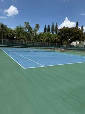 1660 W Golfview Drive, Pembroke Pines, FL 33026