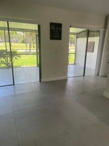 1660 W Golfview Drive, Pembroke Pines, FL 33026